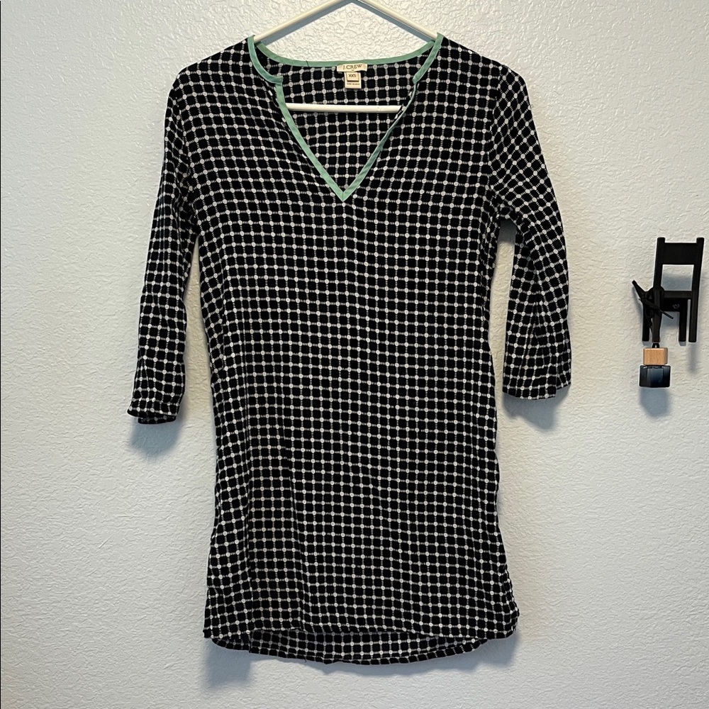 J. Crew Black and White Patterned Lightweight Tunic with Mint Trim